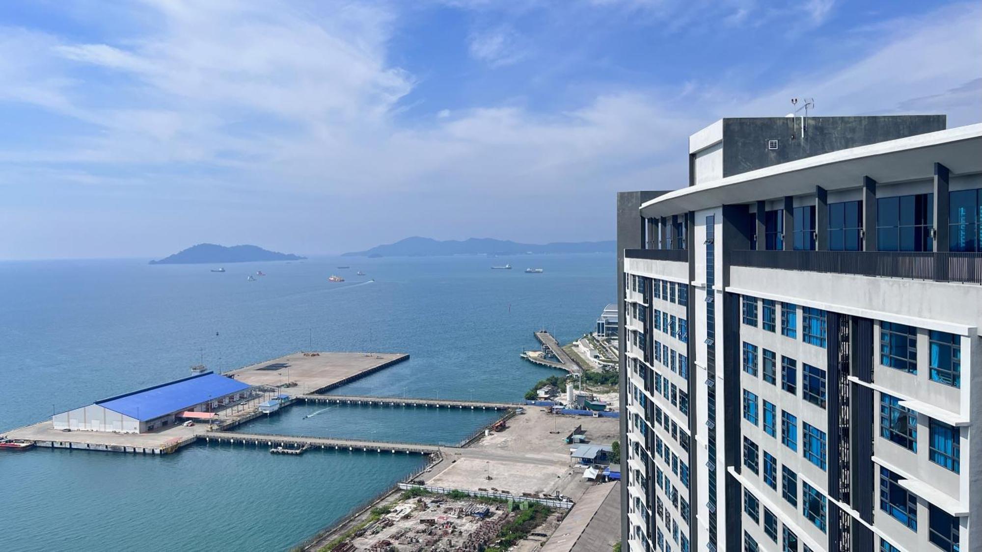 Jq Unity 2 High Floor Seaview Netflix 6pax Apartment Kota Kinabalu